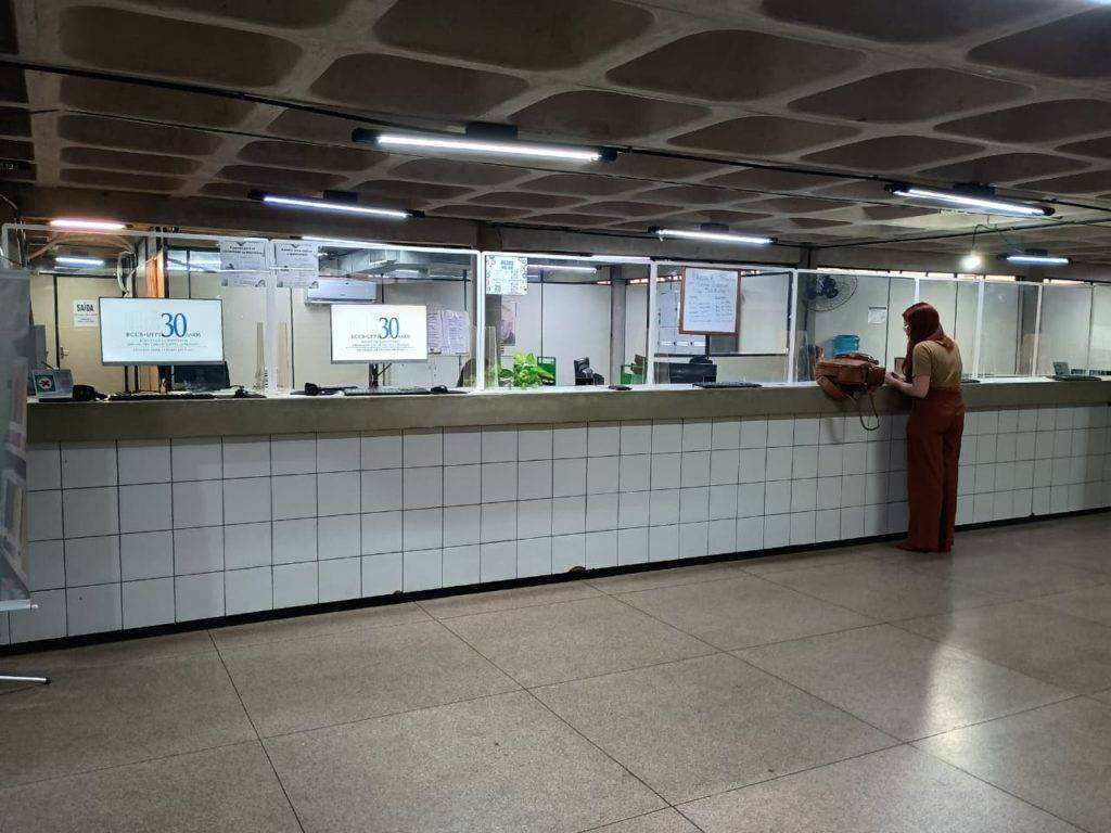 Balcão de atendimento da Biblioteca Comunitária da UFPI