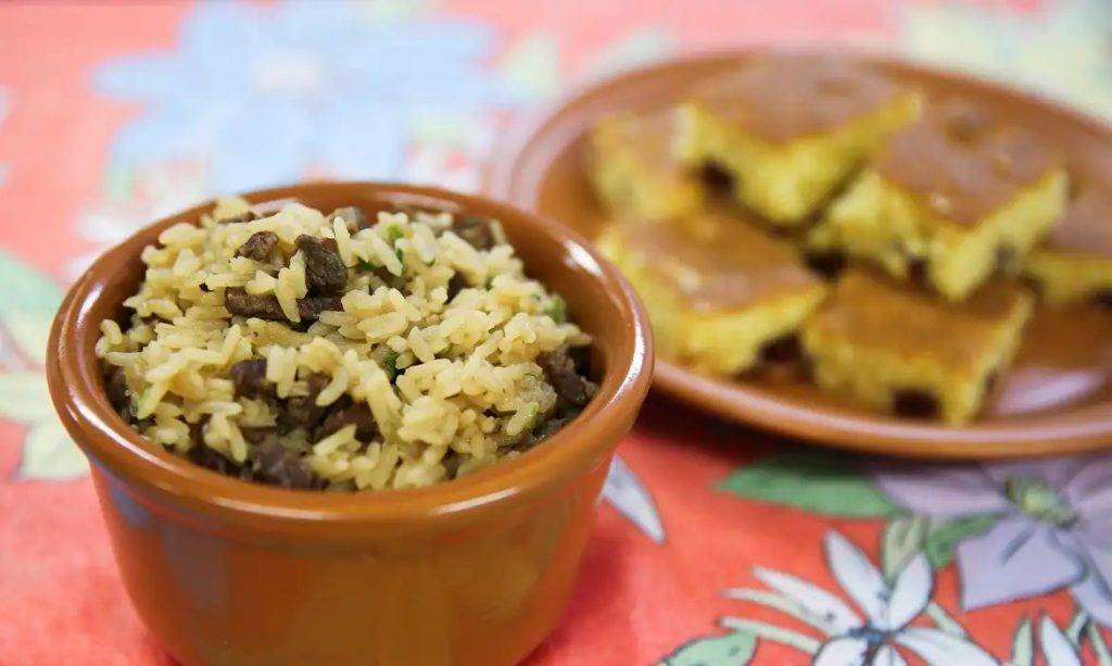 Maria Isabel, prato tradicional na cozinha piauiense.